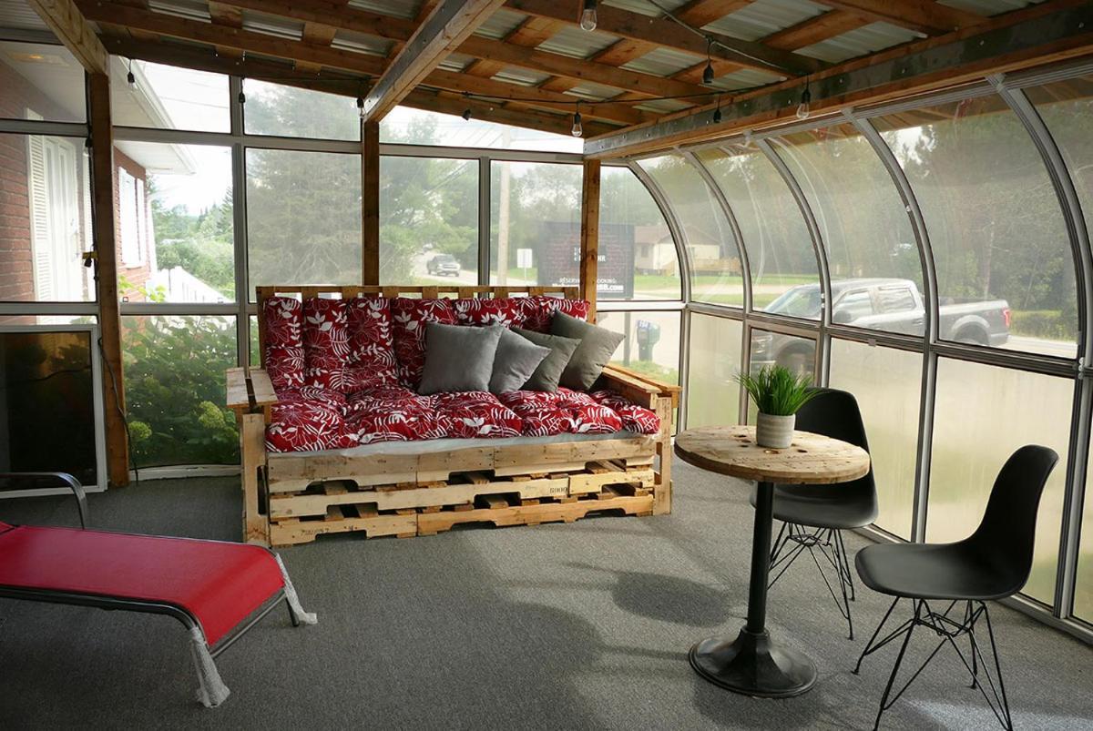 Le Chic Maniwaki Exterior foto